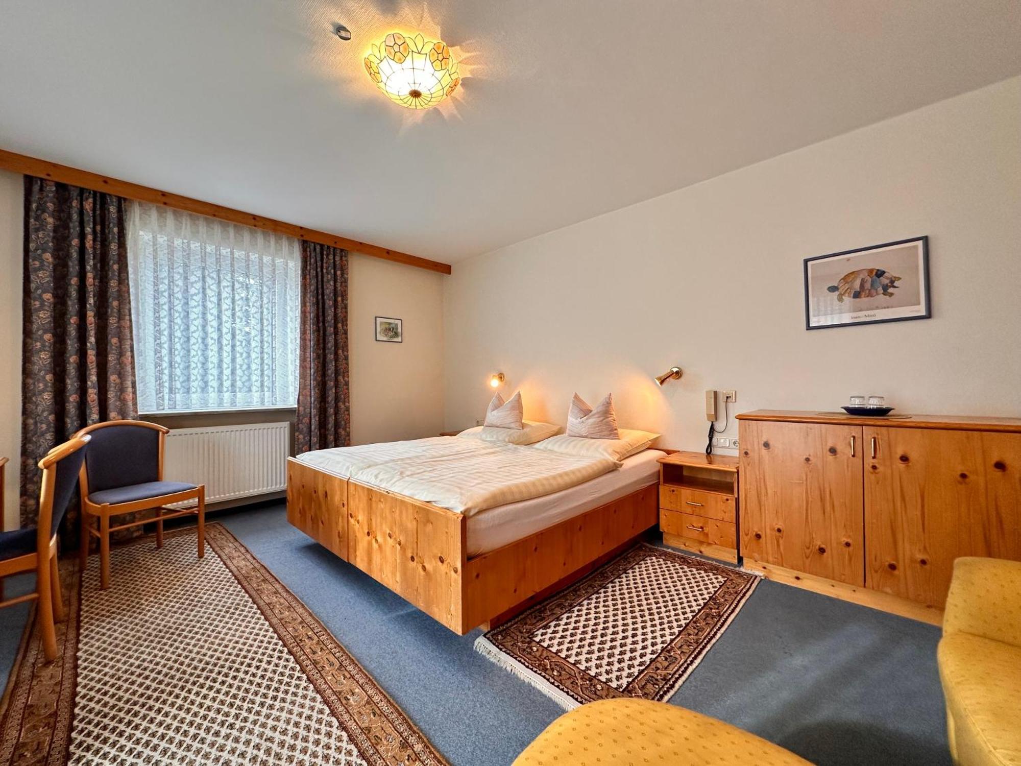 Pension Zum Loewen, Parkplatz, Fruehstueck, Wlan, Zentral Bad Steben Εξωτερικό φωτογραφία