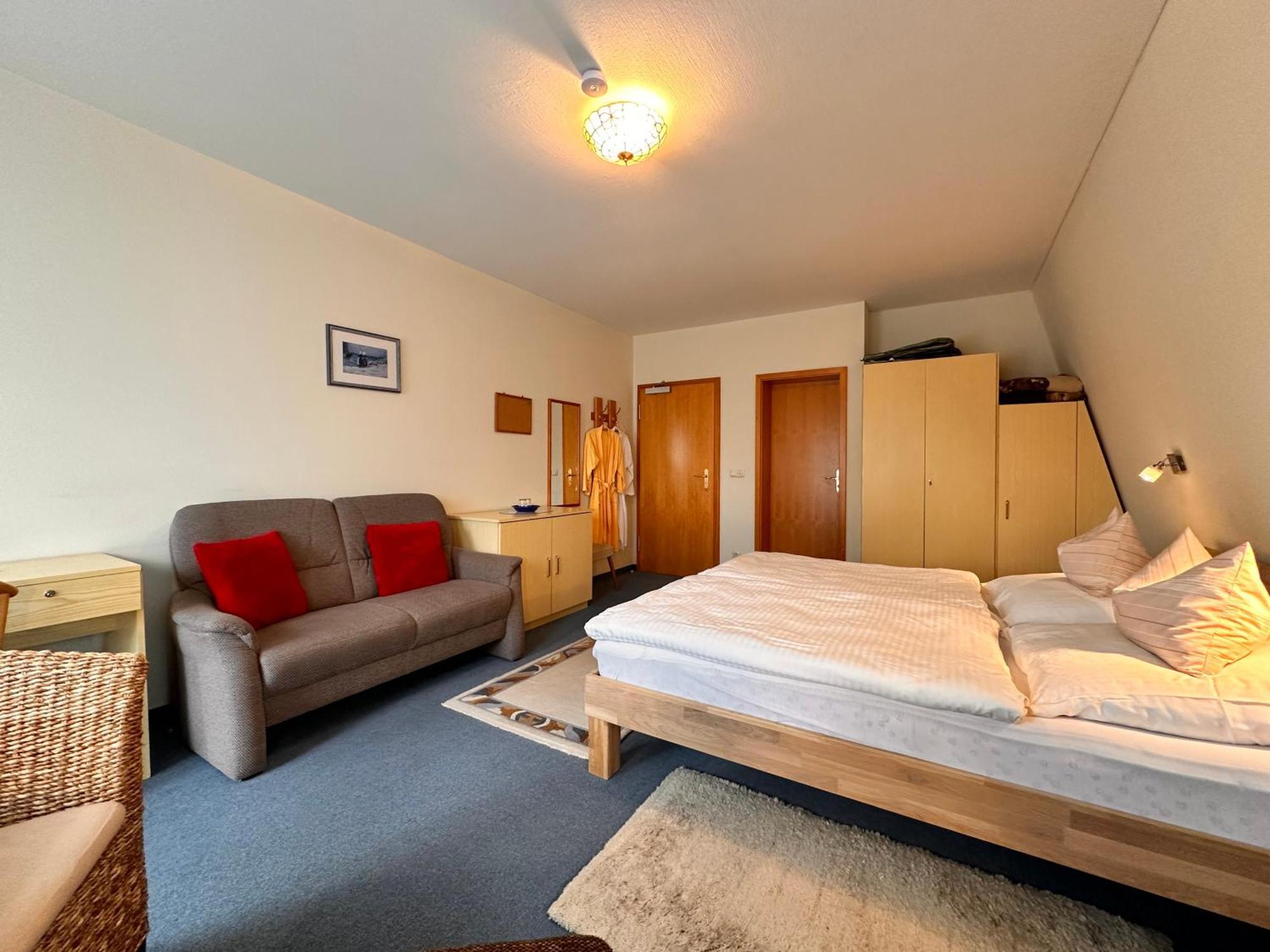 Pension Zum Loewen, Parkplatz, Fruehstueck, Wlan, Zentral Bad Steben Εξωτερικό φωτογραφία